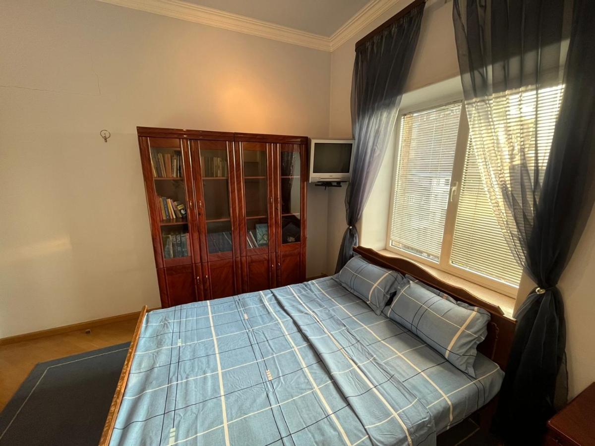 Amigo Guest House เยเรวาน ภายนอก รูปภาพ